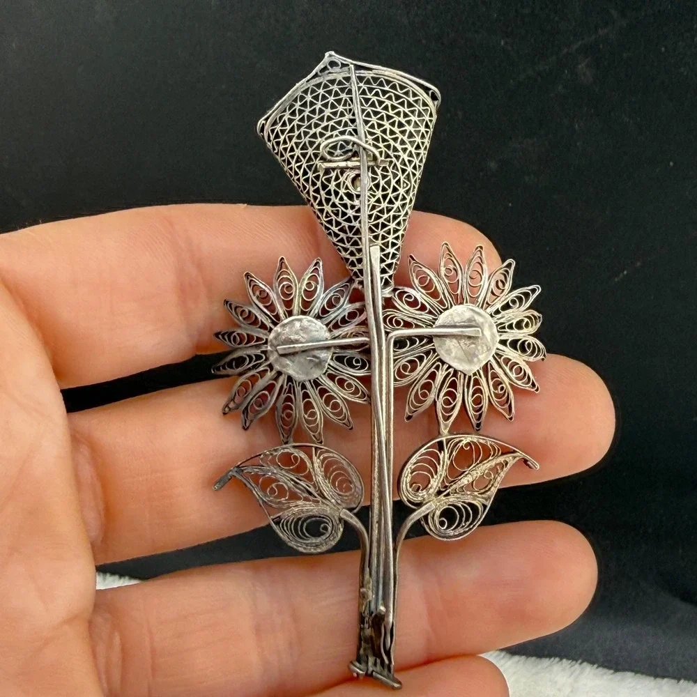Vintage Spun Silver Brooch Silver Tone Filigree Sunflower Calla Lily Floral